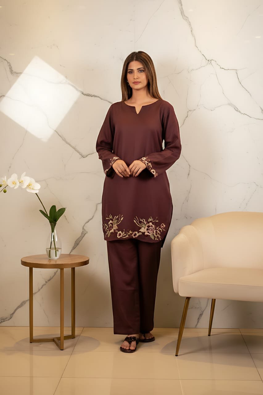 2025/12/255543.jpg Sidra Fahad Official
SF - 307 | Premium Dark Brown
Rs.8,000.00 - Image 1